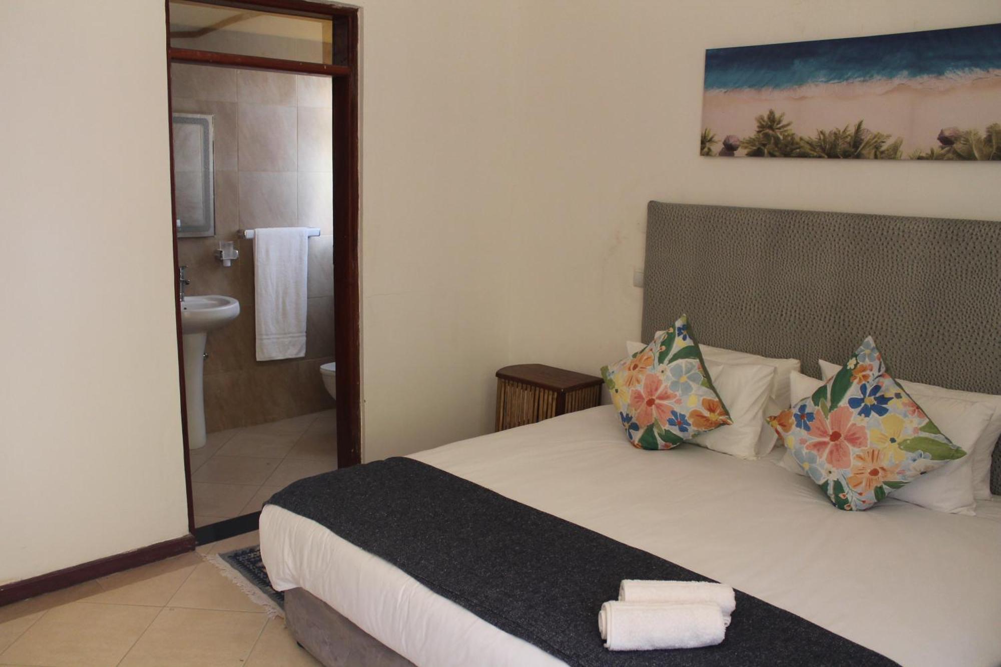 Wharf Side Inn Pemba Exterior photo